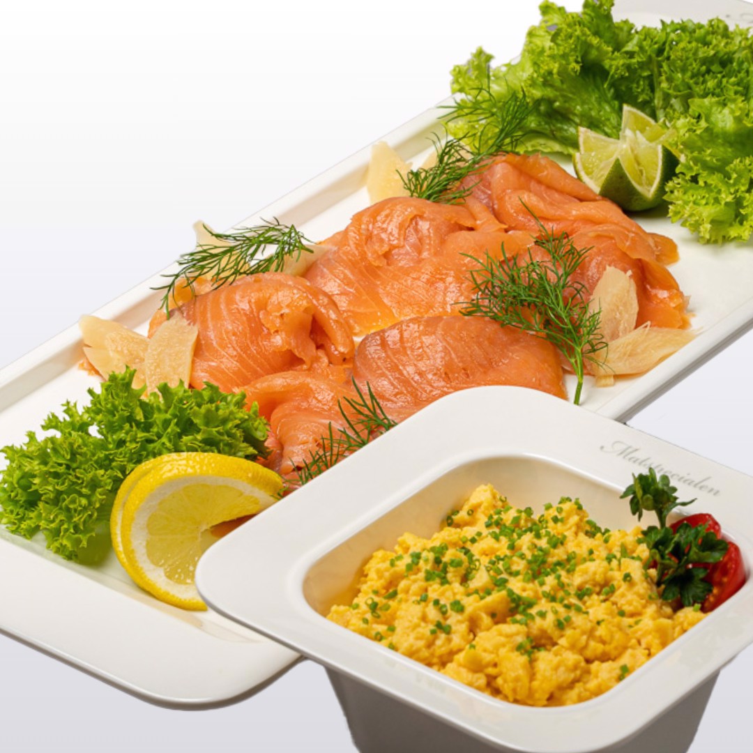 Røkt laks med eggerøre